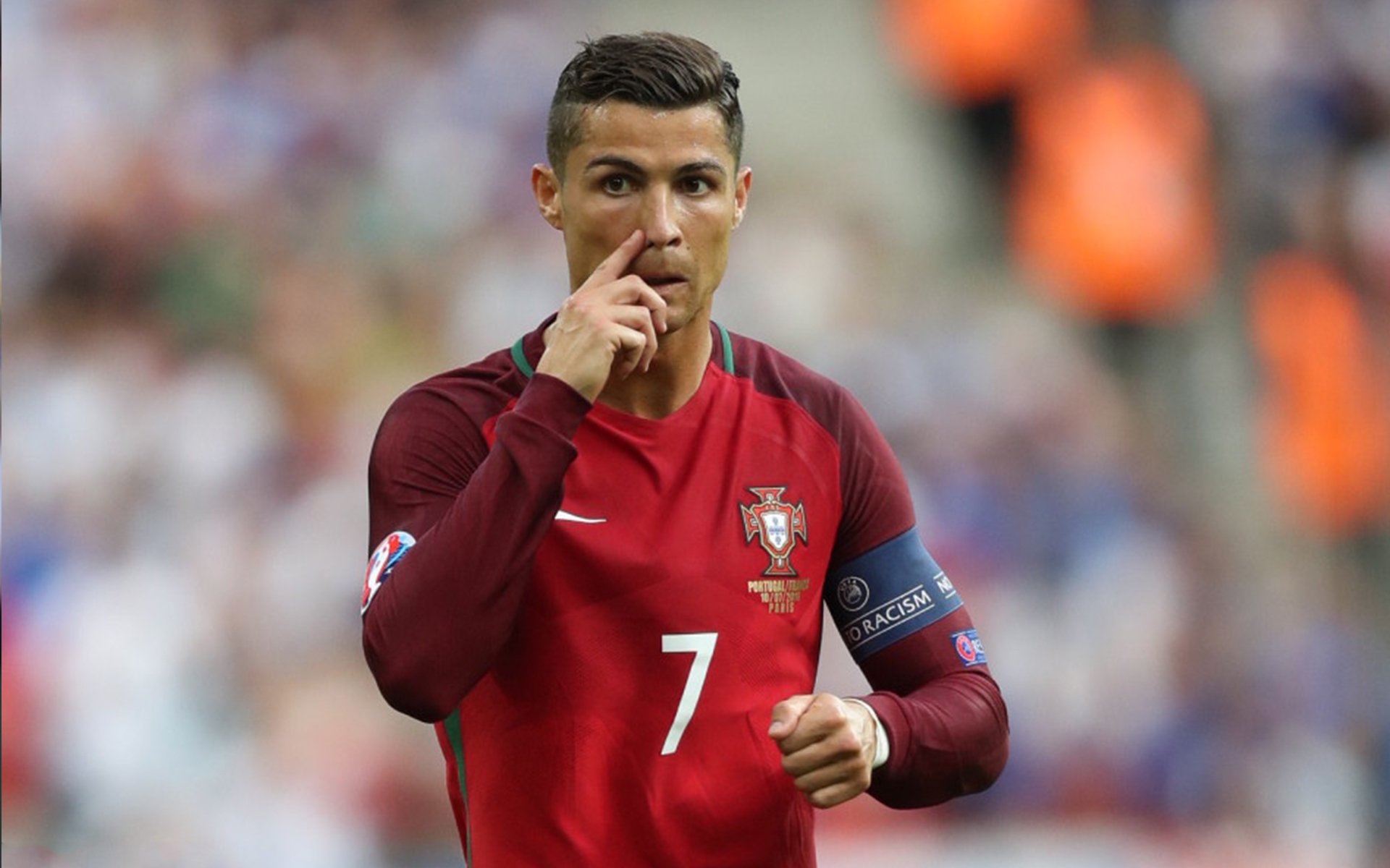 马洛卡多次抢断切断对方进攻线路,马洛卡队